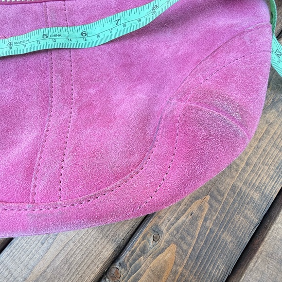 Vintage Coach Soho Demi Hobo Bag in Pink Suede Mini G058-9658 - Picture 6 of 13
